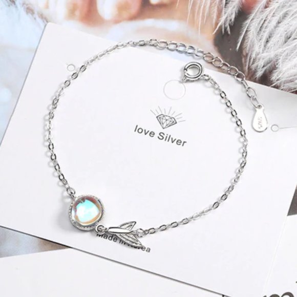 NEW Silver Cute Natural Rainbow Moonstone Charm Bracelet - Picture 6 of 6